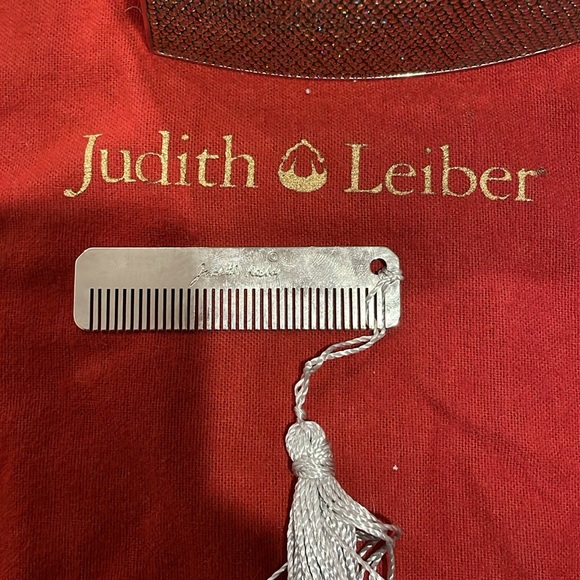 NWOT Judith Leiber Crystal Embellished Top Push Button Clasp Evening Bag/Clutch - Picture 5 of 7